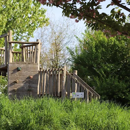 Safaritent Wood Met Tuinzicht * Nieuwe Wetering