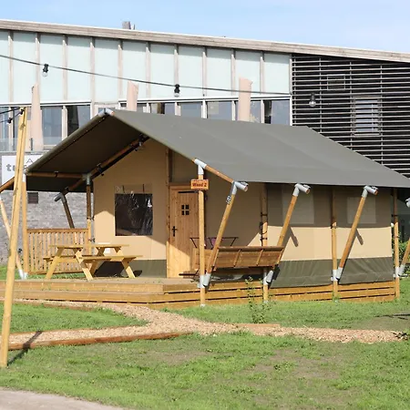 Safaritent Wood Met Tuinzicht