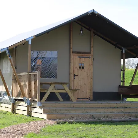Safaritent Wood Met Tuinzicht