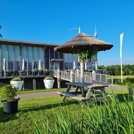 Luxe tent Safaritent Wood Met Tuinzicht *